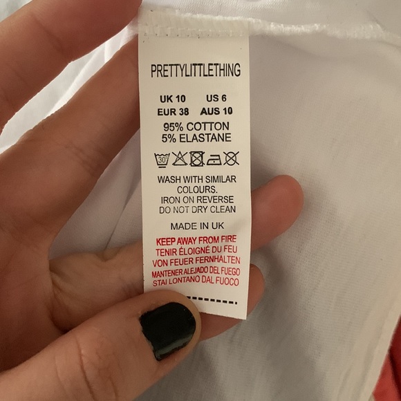 [6]👚NWOT - PRETTY LITTLE THING white crop top - Picture 5 of 5